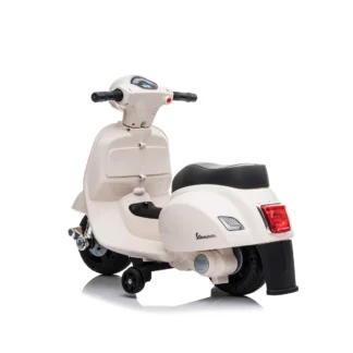 Motor-na-Akumulator-Vespa-GTS-Super-Sport-bele-boje