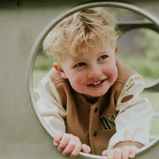 Koko Noko bejzbol jakna za dečake braon bele boje